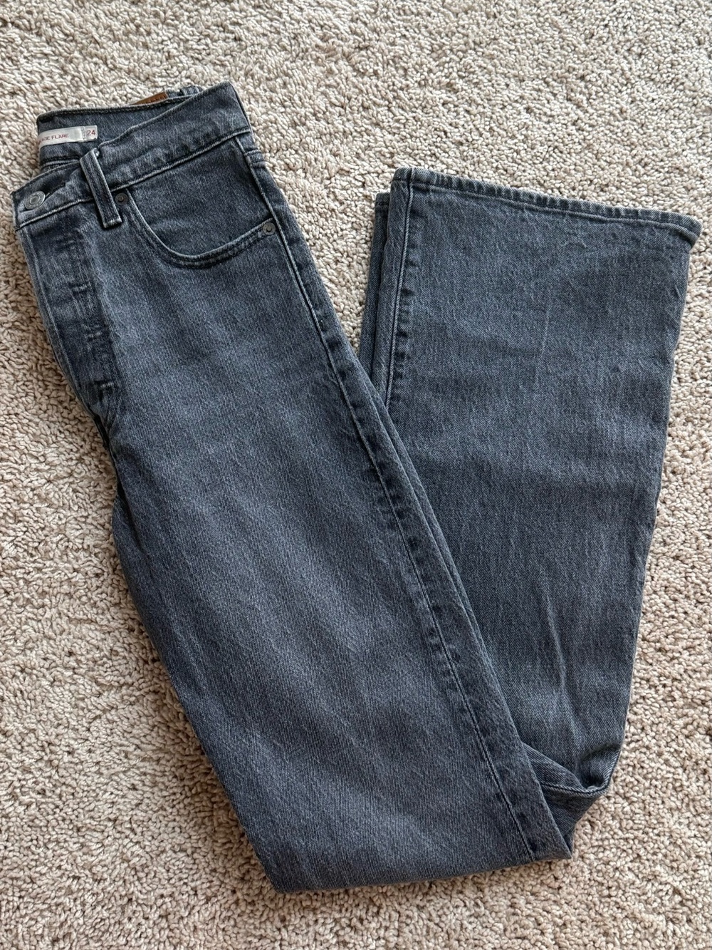Levi's Women's Flare Jeans in Washed Black